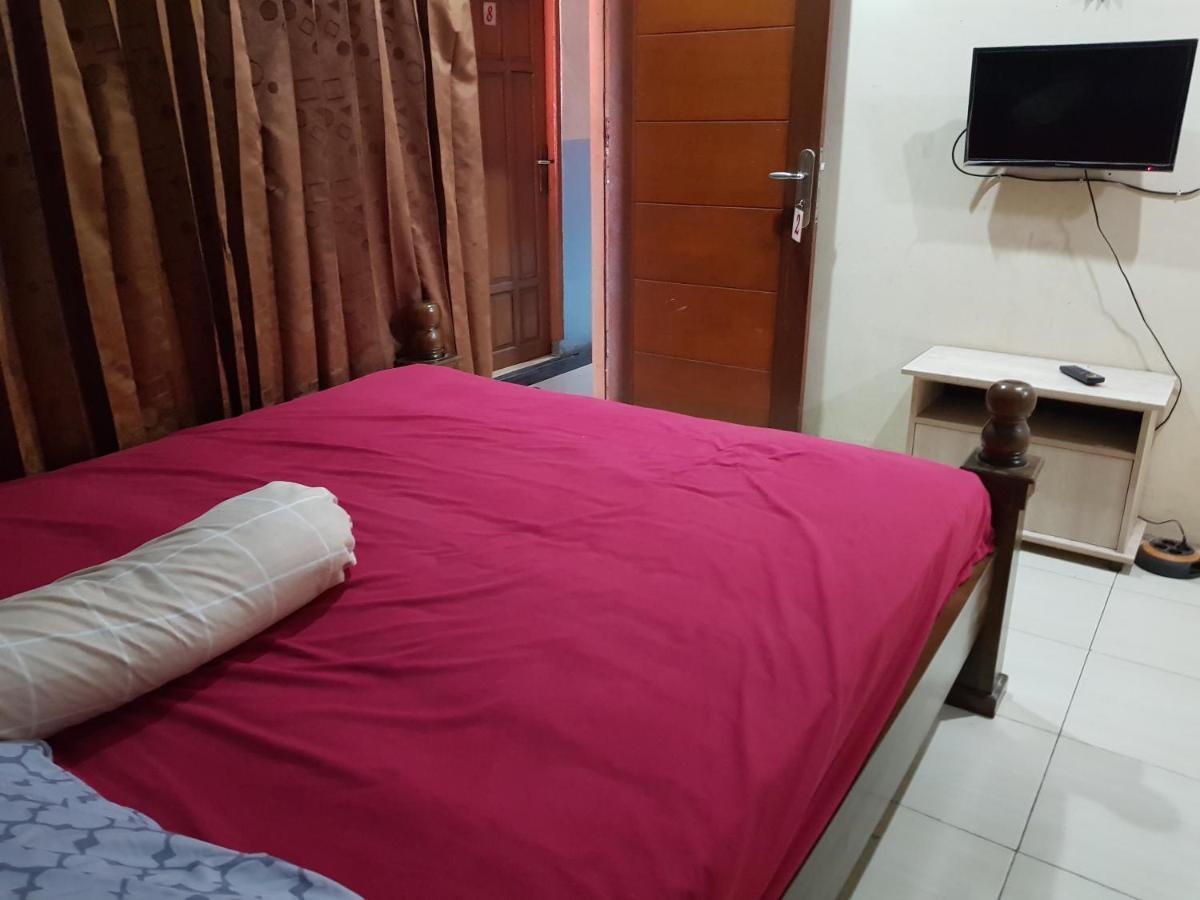 Hotel Alifah 1 Syariah Rawabokor Dua Ngoại thất bức ảnh